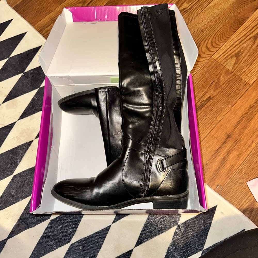 Rampage Black Heeled Boots Classic Design